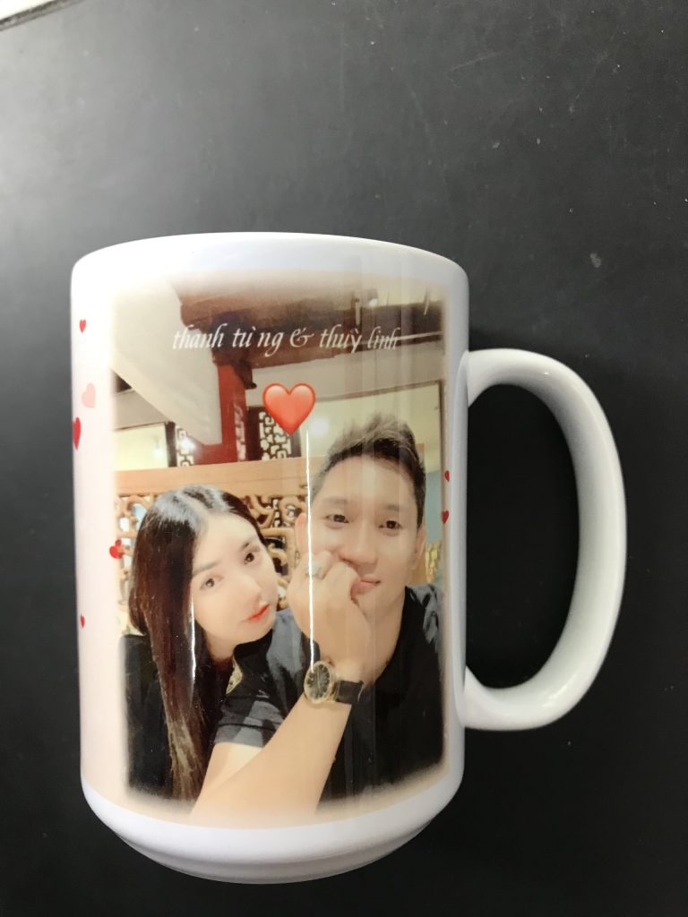In hình lên ly sứ tại TPHCM – Tí Nị Shop