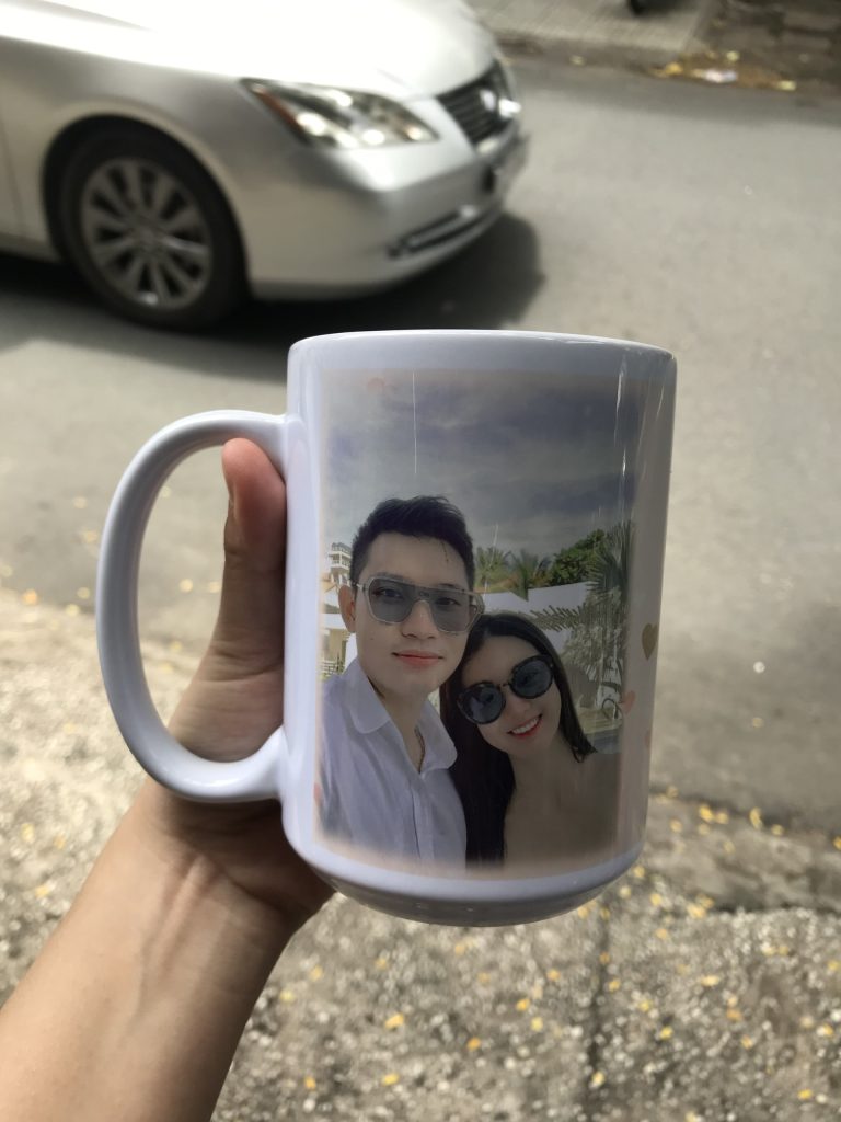 In hình lên ly sứ tại TPHCM – Tí Nị Shop