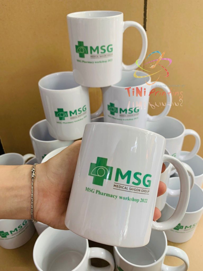In hình lên ly sứ tại TPHCM – Tí Nị Shop